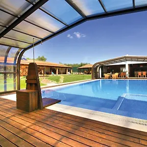 Natura Hotel